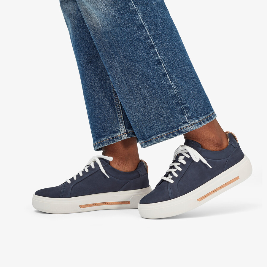 hollyhock walk - navy nubuck