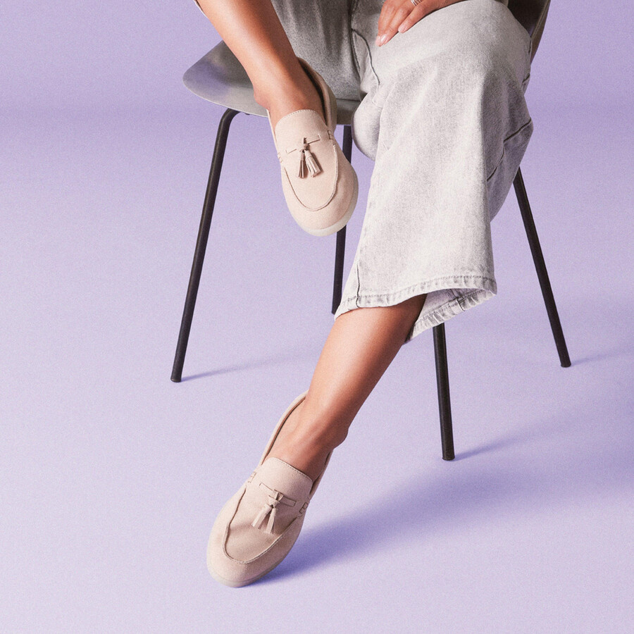 narini edge - sand suede
